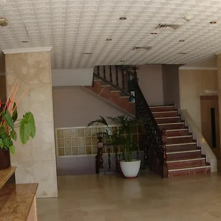 With One Bedroom In Fuengirola, With Wonderful Sea View, Pool Acces... Fuengirola